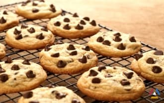 How to bake Chocolate chip cookies How to bake Chocolate chip cookies