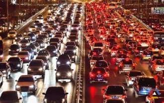 How many days did the longest traffic jam last? Where can you see pink snow? How many days did the longest traffic jam last? Where can you see pink snow?
