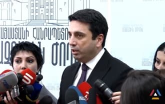 Сложившие оружие и сдавшиеся в плен военнослужащие должны быть осуждены: Ален Симонян