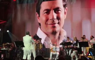 Во время концерта Ара Мартиросян плакал, исполняя песню Айко