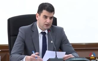 Yerevan Mayor got angry during the meeting